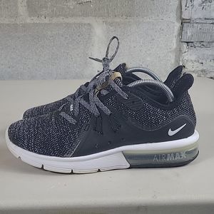 Grey Black And White Womens Nike Air Max Sequent 3 Sz 7.5